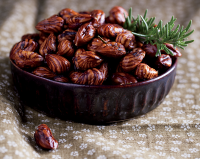 Rosemary-roasted Hazelnuts: A Twist on Tradition